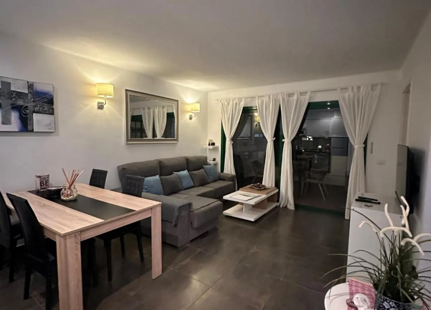 Paradise Club L28 & L29 Puerto del Carmen  0*, Puerto del Carmen (Lanzarote) İspanya